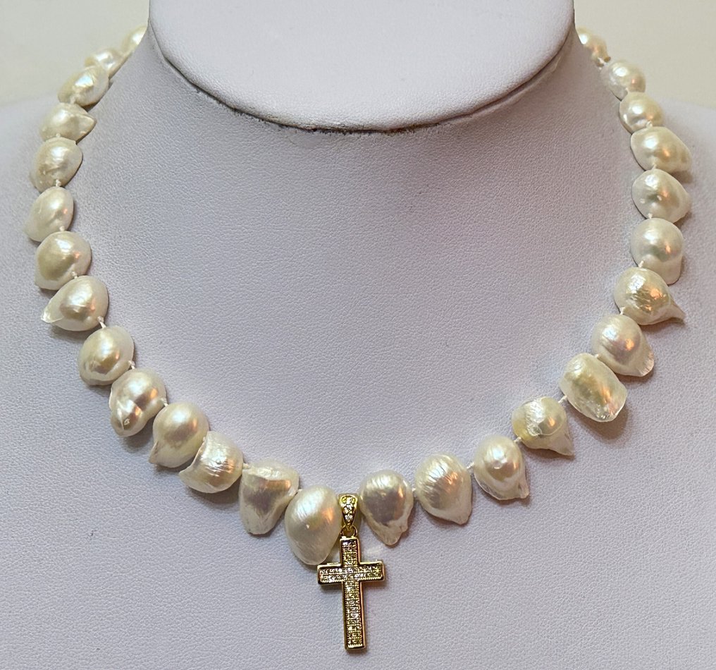 天然白珍珠巴洛克天主教十字架。所有圣徒的保护。 - 吊坠项链 - 高品质。银 925 #1.0