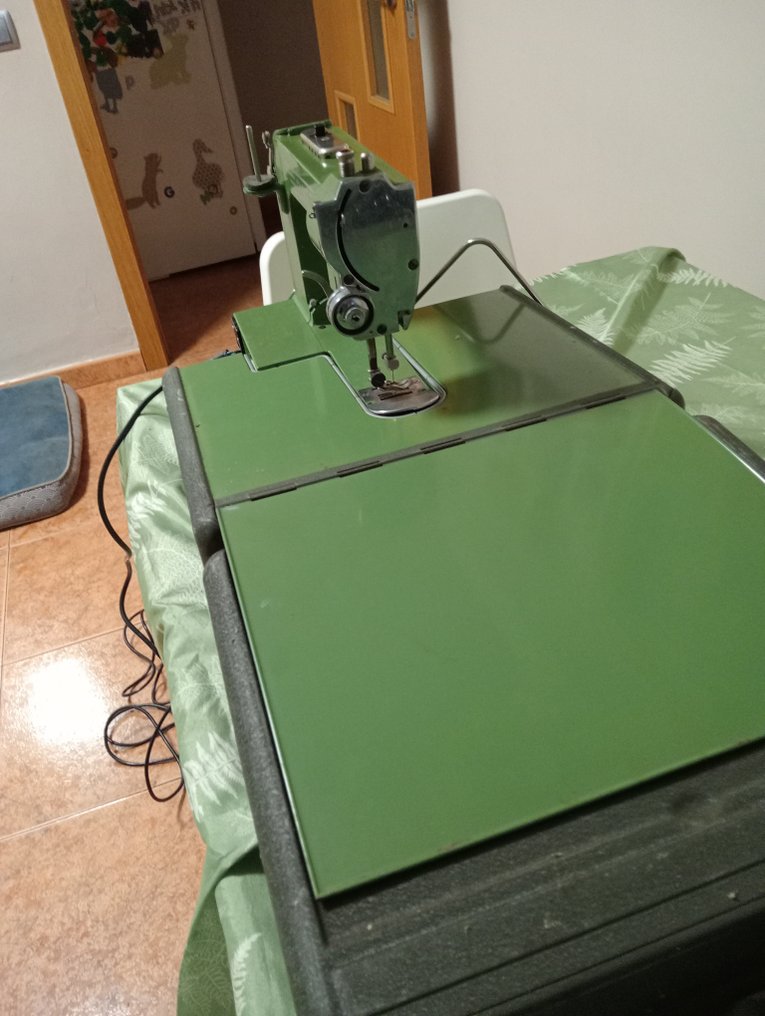 Elna Grasshopper - Symaskin - Metall #4.3