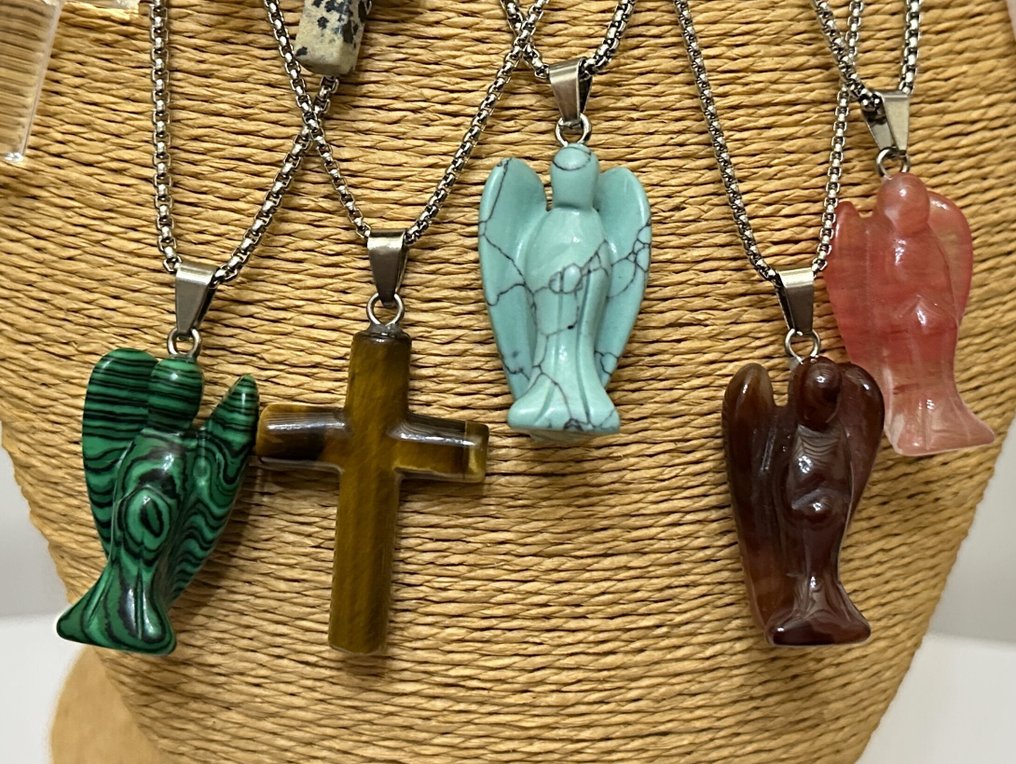 19个宗教护符：十字架、拉丁十字架、守护天使、法蒂玛之手 - 墜飾 - 天然石材 + 鏈條 #4.3