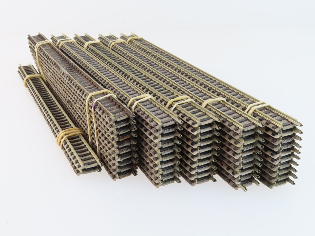 Fleischmann N - 9100 - Γραμμές τρένου μοντελισμού (52) - 52 τμήματα ράγας, μήκος 222mm, Piccolo #3.2
