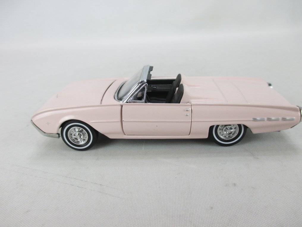 Franklin Mint 1:43 - Coche a escala (3) - Ford :Mustang en 2xThunderbird #2.1