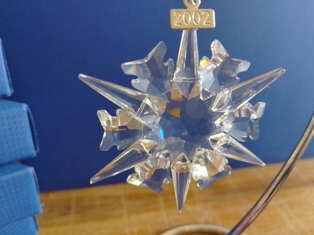 Swarovski - Figurine - Christmas Ornament - Annual Edition 2002 - 288802 - Crystal #3.2