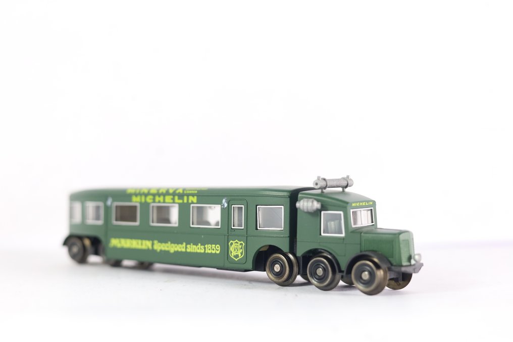 Märklin H0 - 3121 - Modellvonat kocsi (1) - Vasúti busz Micheline 'Minerva' #1.0