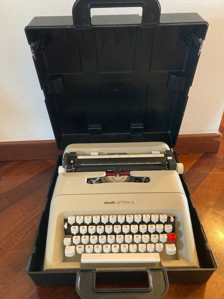 Mario Bellini - Olivetti, Lettera 35 - Typewriter #1.0