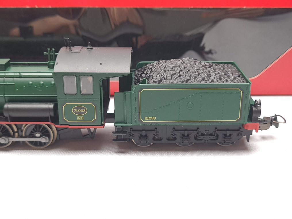 Piko H0 - Uit set 96979 - Locomotiva a vapor com vagão de carvão (1) - Série 71.003 com rookgenerator e Esu Lokpilot V5.0 - NMBS #4.3