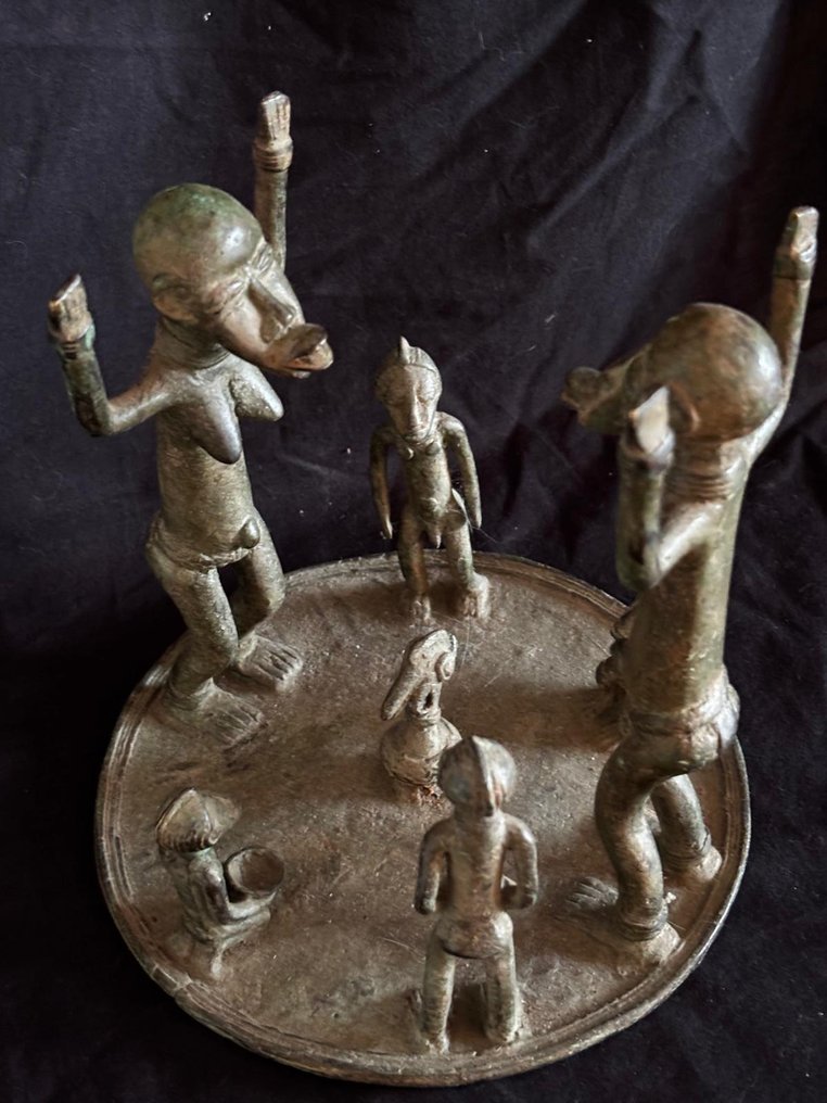 Statue of divination - Lobi divination ceremony - Lobi - Burkina Faso (No reserve price) #3.2