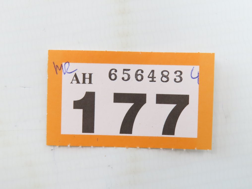 Märklin H0 - 42166 - Set Machetă tren transport călători (1) - Set de vagoane pentru persoane cu 3 piese, formate din vagoane de tren rapid cu 4 osii pentru clasa - SBB-CFF #1.0