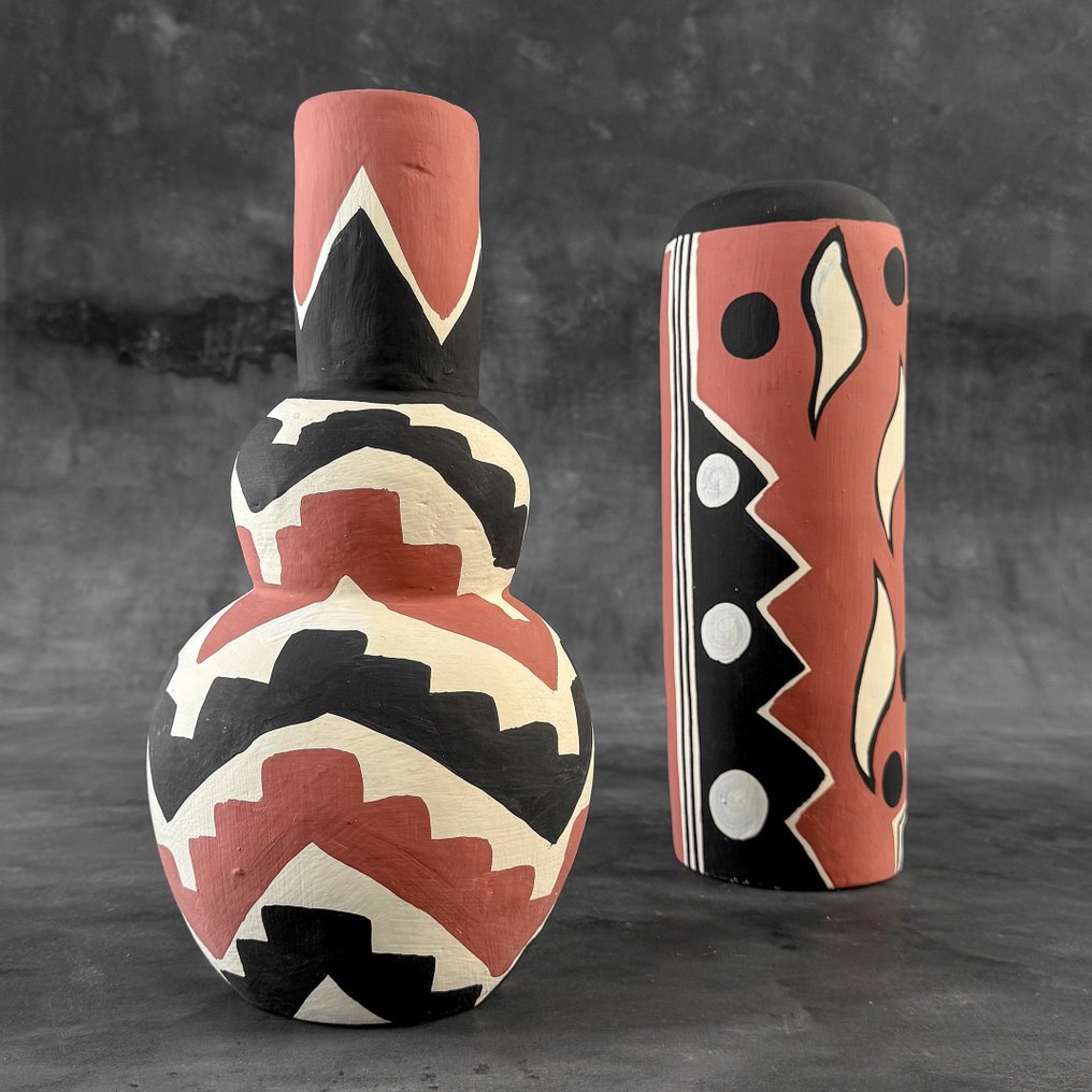 Decorative ornament (2) - NO RESERVE PRICE - C - Stunning Colorful Pair of Terracotta Pot - Indonesia #1.0