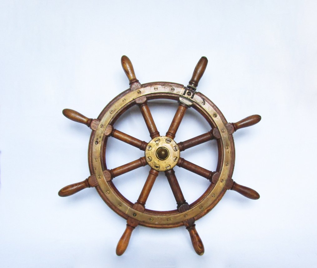 Ναυτικά αντικείμενα - Παλαιό τιμόνι πλοίου από τη ναυτιλία, 1940-1960 - ΕΣΣΔ - Ξύλο, Χαλκός, Χάλυβας #1.0