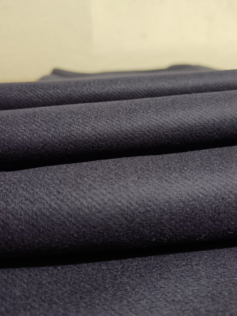 Πάπλωμα από καθαρό αγγλικό μαλλί διαστάσεων 5x1,70 μ. - Ύφασμα  - 500 cm - 170 cm - πανί από μαλλί Αγγλίας #1.0