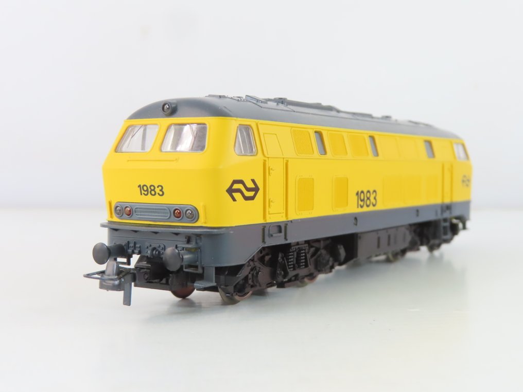 Roco H0 - 63494 - Dieselhydraulische locomotief (1) - Serie 1900 (BR 215) - NS #1.0