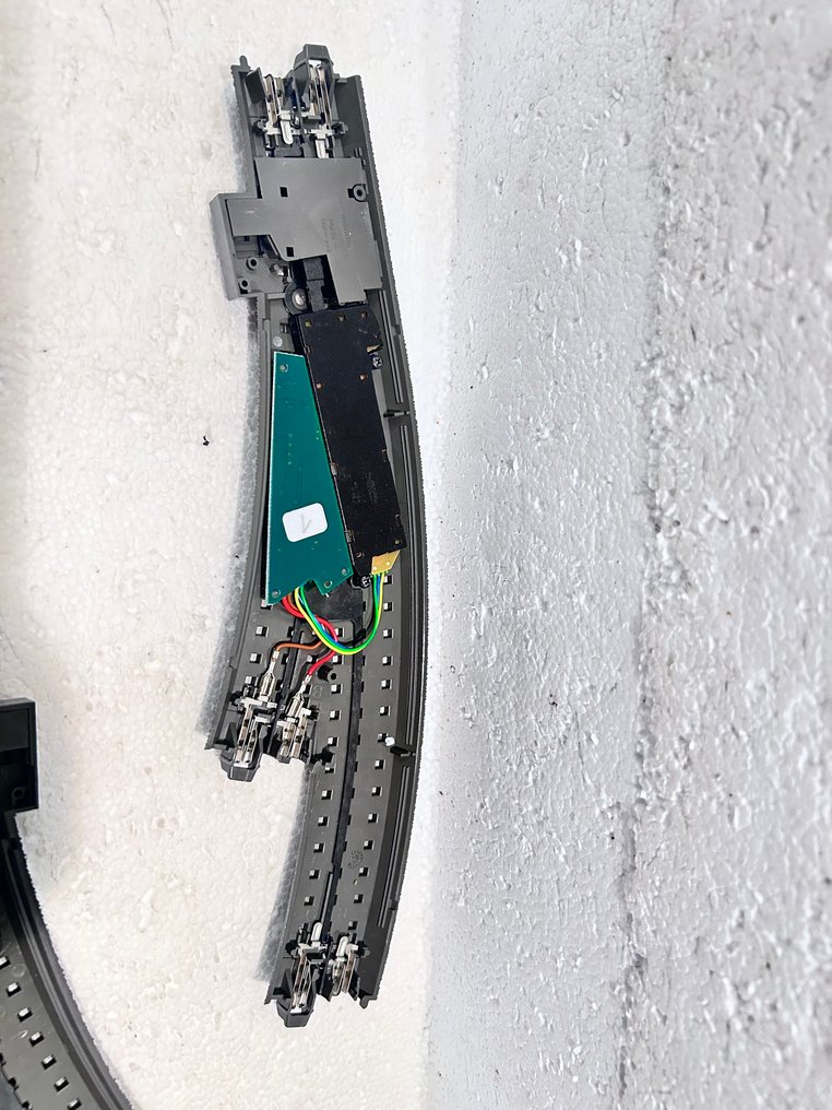 Märklin H0 - 24671/72/74460/90 - 模型火車軌道 (3) - 3 个弯曲的数字道岔 #1.0