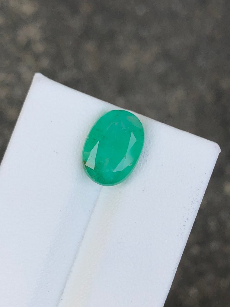 1 pcs  绿色 祖母绿  - 4.28 ct - 国际有色宝石协会（ICA GemLab） #4.3