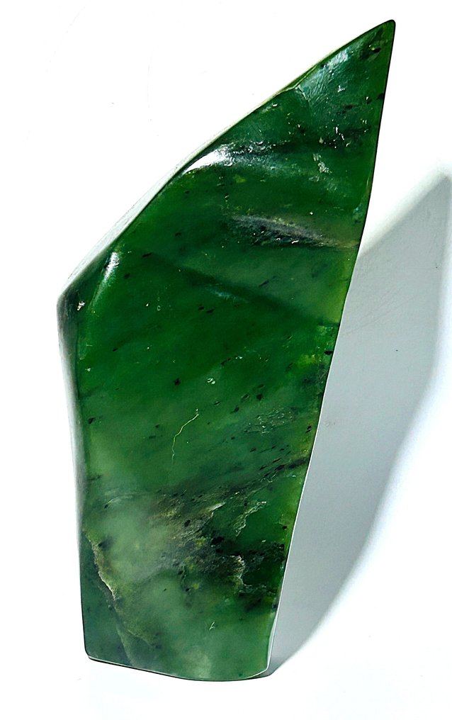 Rare deep green nephrite jade freeform sculpture – High-Grade Collectible - Height: 177 mm - Width: 73 mm- 754 g - (1) #1.0