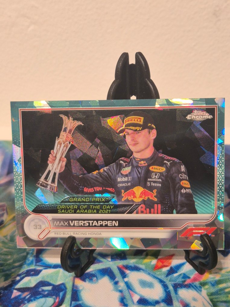 2021, 2022 Topps Chrome, Sapphire Aqua /99 Max Verstappen 33 Rinnakkaiskortti, Sarjoitettu kortti, Rajoitettu painos - 2 Card - Erinomainen (EX) #2.1