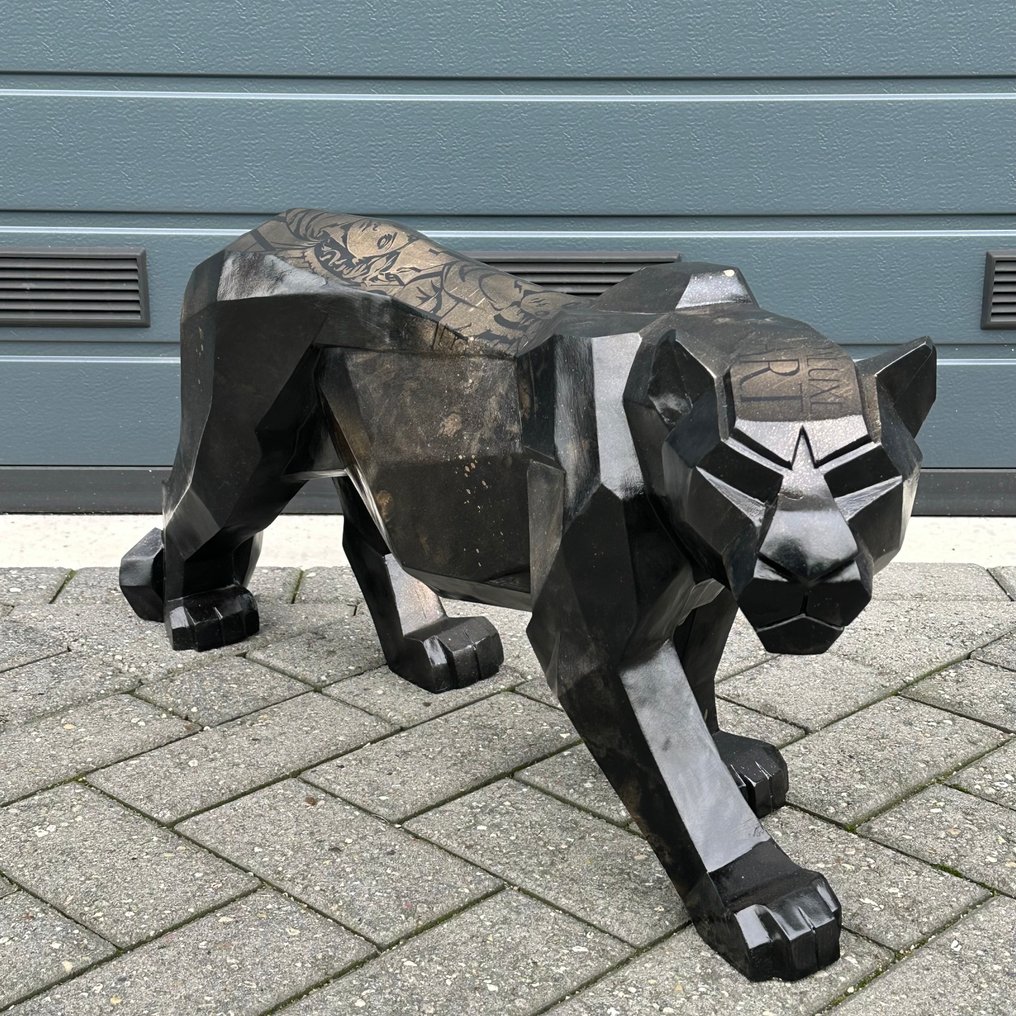 Daluxe Art - 1999 • Golden Shadow Panther #1.0