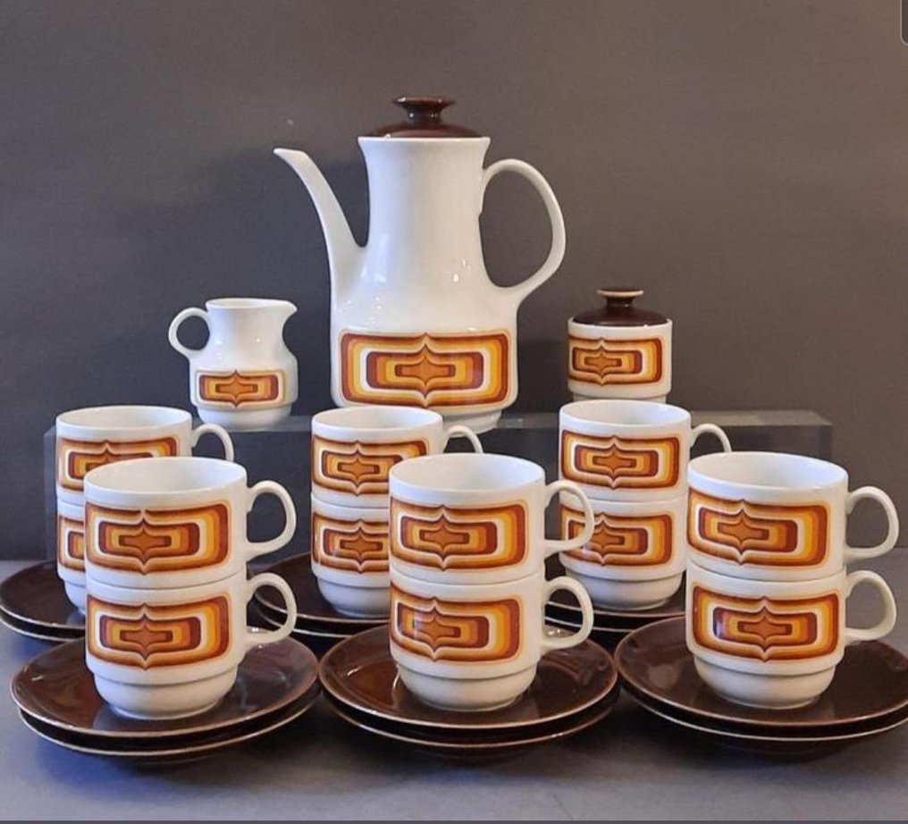 Kahvi- ja teeastiasto - Posliini - HANS THÉO BAUMANN #1.0