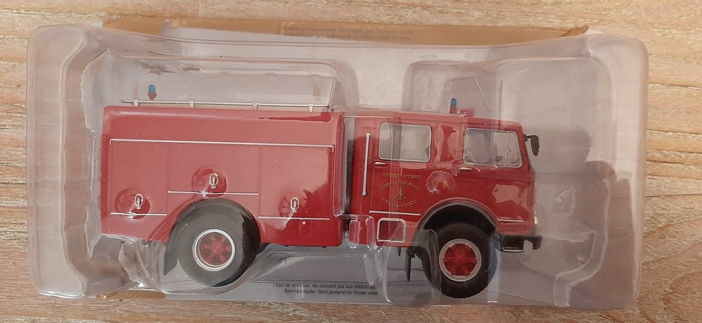 Altaya 1:43 - Modell skåpbil (7) - Modelli di autopompe dei vigili del fuoco - Brandmän från världen #1.0