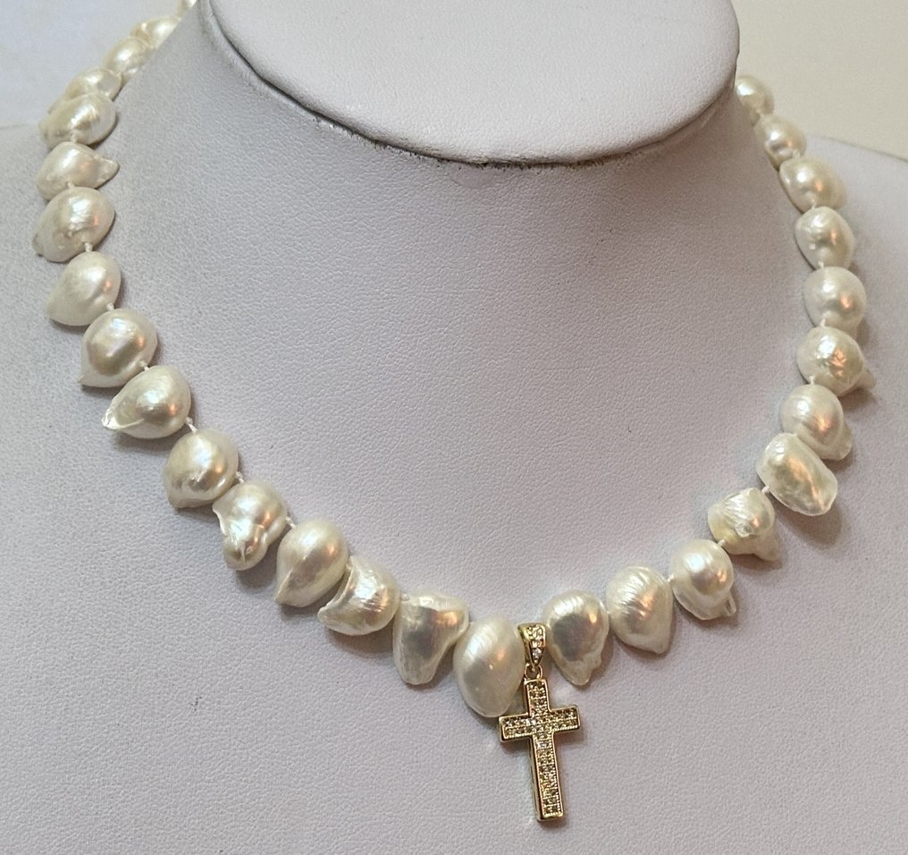 天然白珍珠巴洛克天主教十字架。所有圣徒的保护。 - 吊坠项链 - 高品质。银 925 #4.3