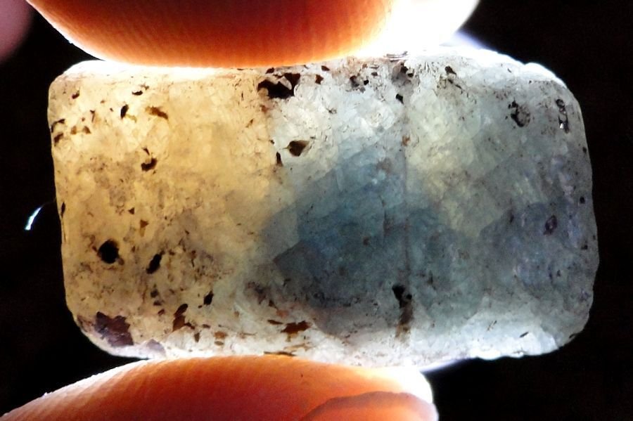 Sapphirine 蓝黄色的刚玉水晶- 12.4 g #2.1