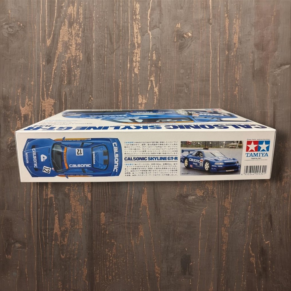 Tamiya - Auto giocattolo CALSONIC SKYLINE GT-R (R34) 1/24 SCALE Full Display Model Kit - 1990-2000 - Giappone #4.3