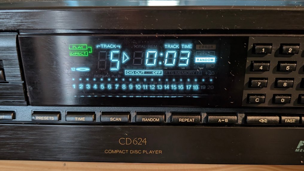 Philips - CD624 CD player #1.0
