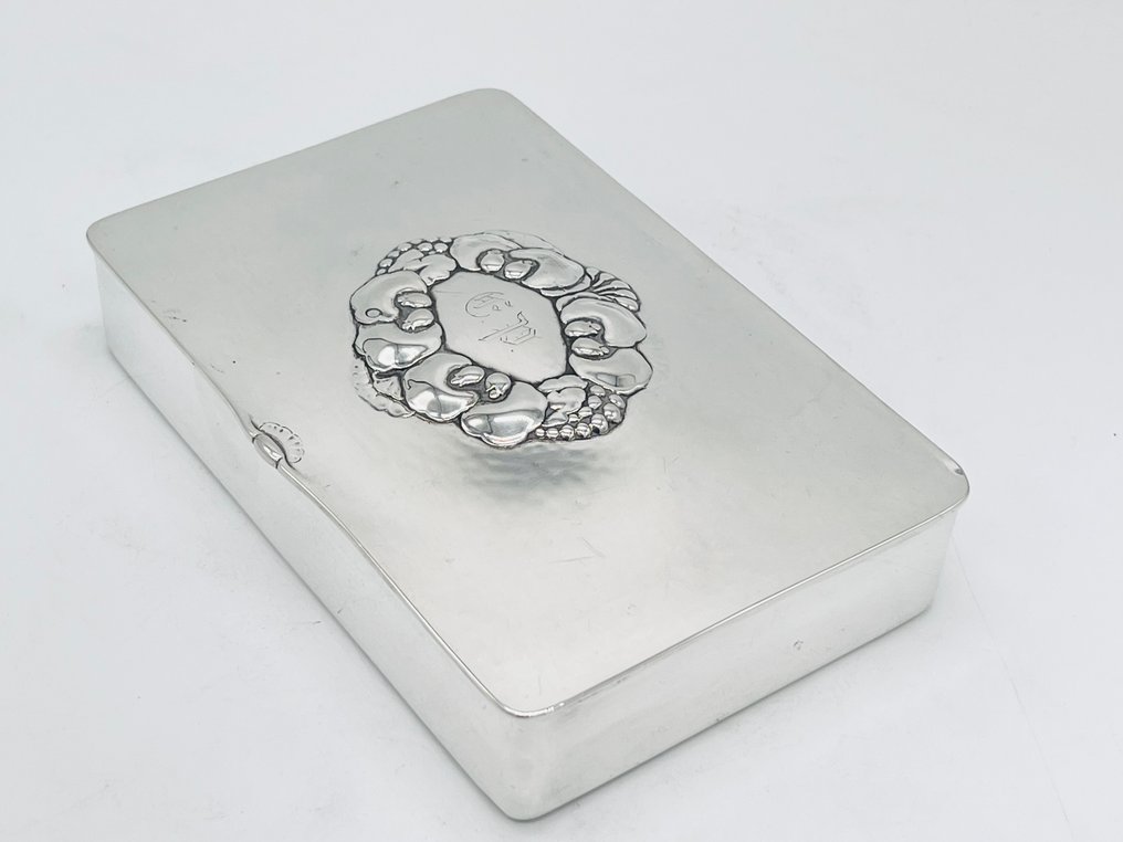 Georg Jensen - Gundorph Albertus - Pudełko - Srebro pr. 925 - Tłuczone srebrne pudełko #4.3