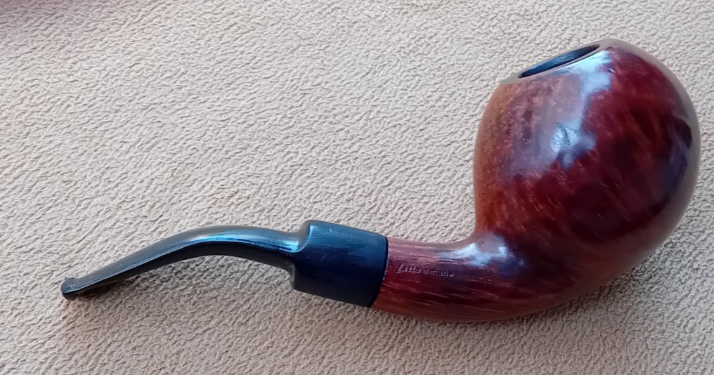 Santambrogio - Pipa - Radica #3.2