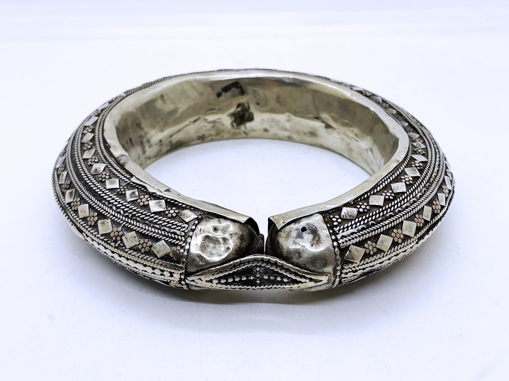 Antigo bracelete beduíno de braço superior - Prata - Iémen - Início do século XX #1.0