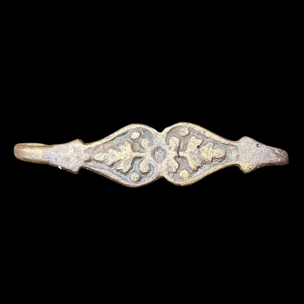 Middelalder Kopperlegering Sjælden middelalderligt dekoreret klædningsspænde - 64 mm (Ingen mindstepris) #1.0