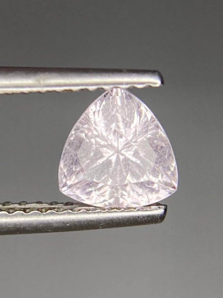 Ingen mindstepris - 1 pcs Lyserød Safir - 1.28 ct - International Colored Gemstone Association (ICA GemLab) #1.0