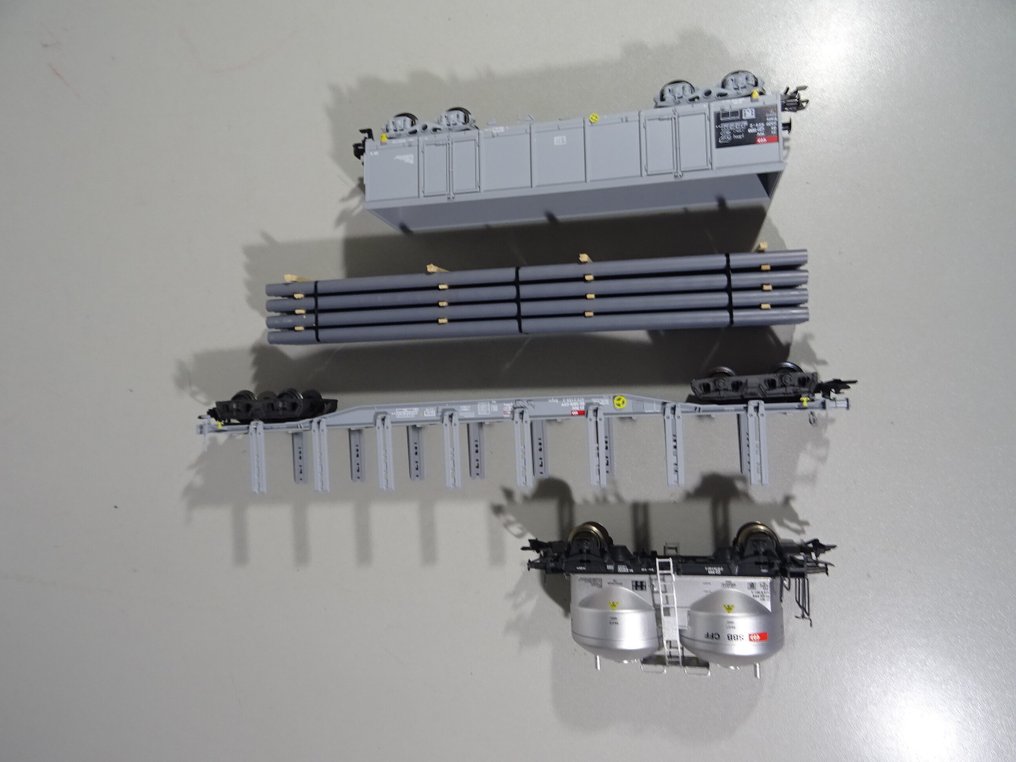 Märklin H0 - 46095 - Carrozza merci di modellini di treni (3) - Set di carri merci, 3 pezzi, SBB/CFF/F - SBB-CFF #4.3