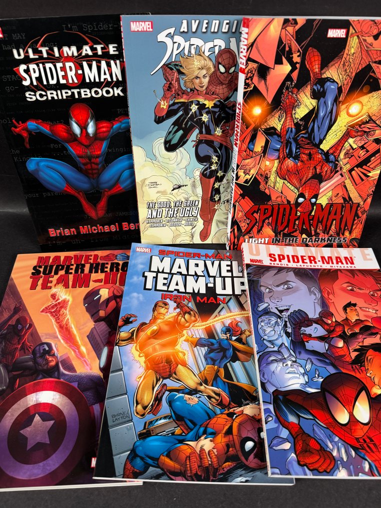Spider-Man Ultimate, light in the Darkness, Scriptbook, Avenging - Marvel TPB - 6 TPB - 第一版 - 2009/2019 #1.0