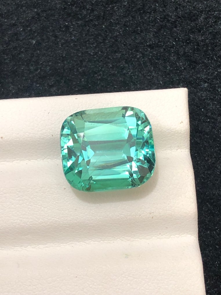Sans prix de réserve - 1 pcs Vert Spodumène - 16.35 ct - International Gemological Institute (IGI) #4.3