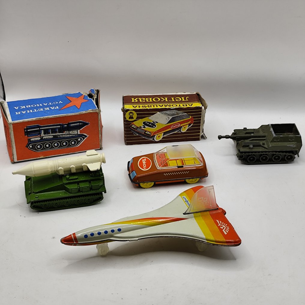 Takcu  - Αυτοκινητάκι USSR Toys, Various Examples - 1970-1980 - Ρωσία #1.0