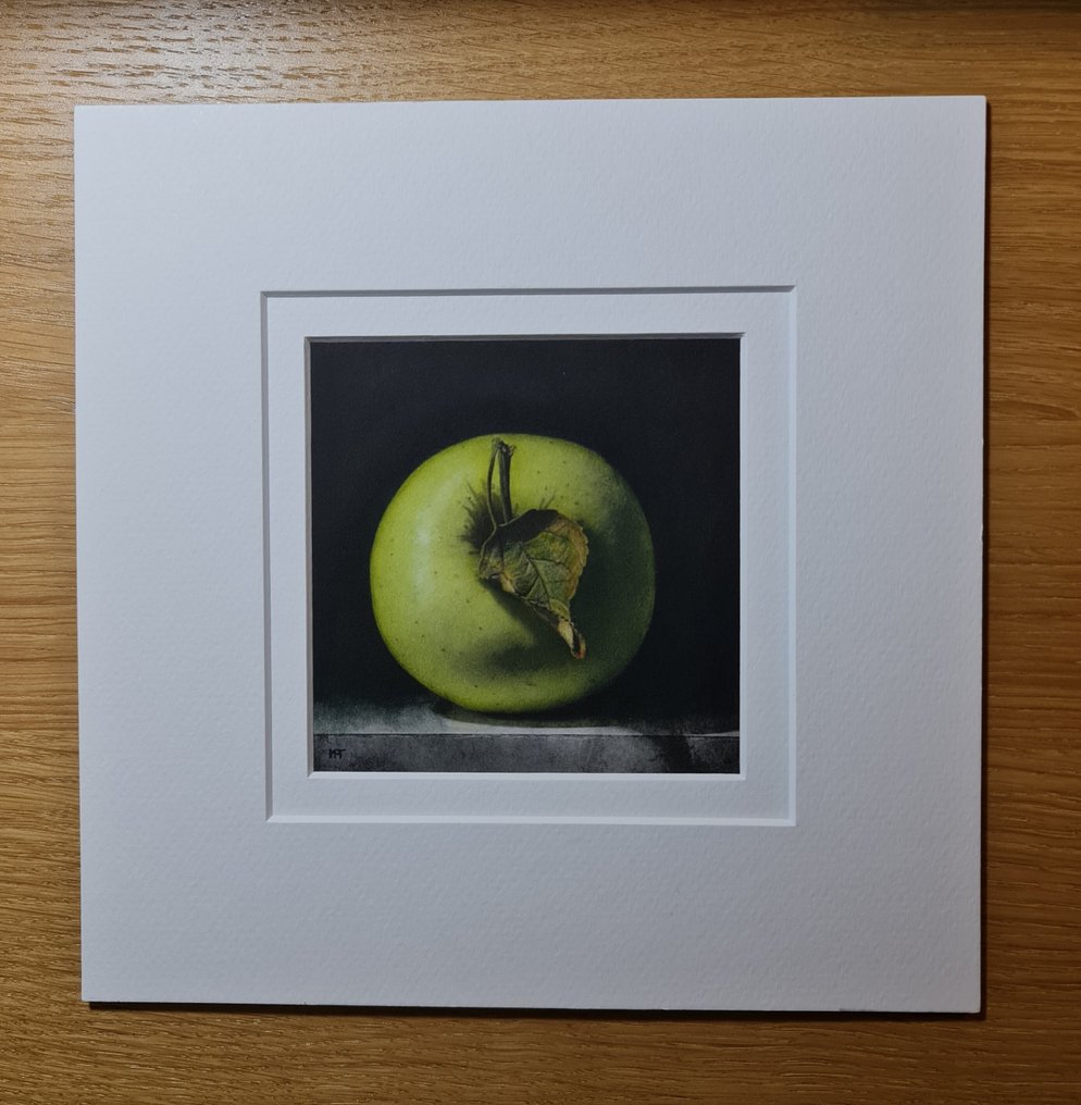 Mieke van Thiel - Green Apple #1.0