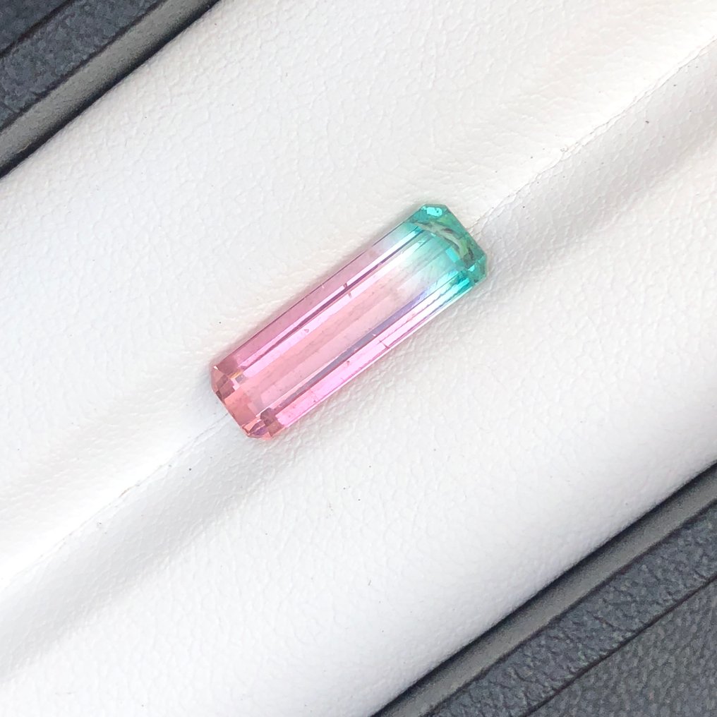 没有保留价 - 1 pcs  双色, 粉色, 绿色 电气石  - 3.07 ct - 美国宝石研究院（GIA） #3.2