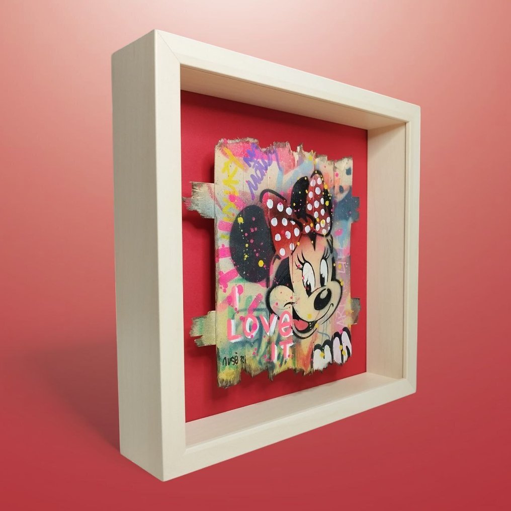 Nuse (XX) - Minnie Mouse - I LOVE IT - NO Reserve #1.0