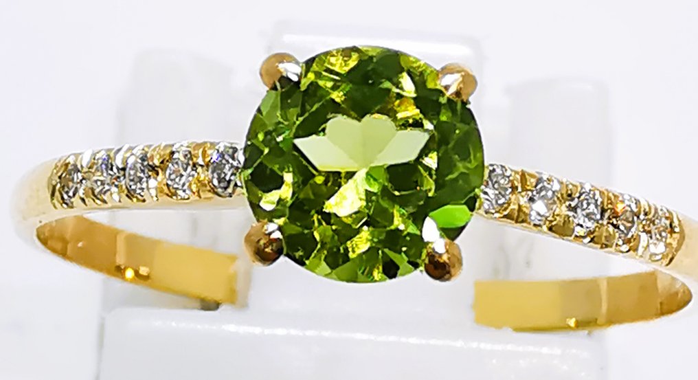 Sans prix de réserve - Bague - 14 carats Or jaune -  0.45ct. tw. Péridot - Diamant #1.0