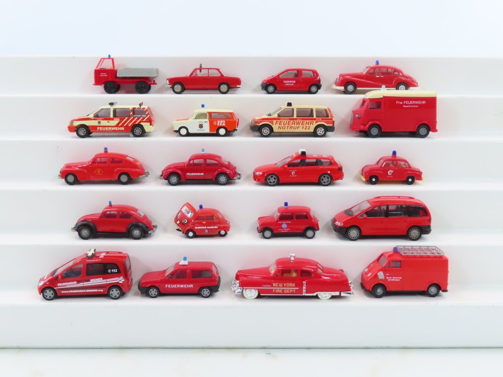 o.a. Herpa, Busch, Brekina 1:87 - Machete tren (20) - 20 vehicule de intervenție: Pompieri #3.2