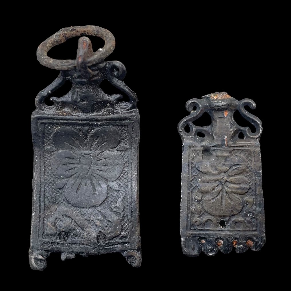 Middelalder Tin Sjældne middelalderlige dekorerede bæltespænder - 0 mm (Ingen mindstepris) #1.0