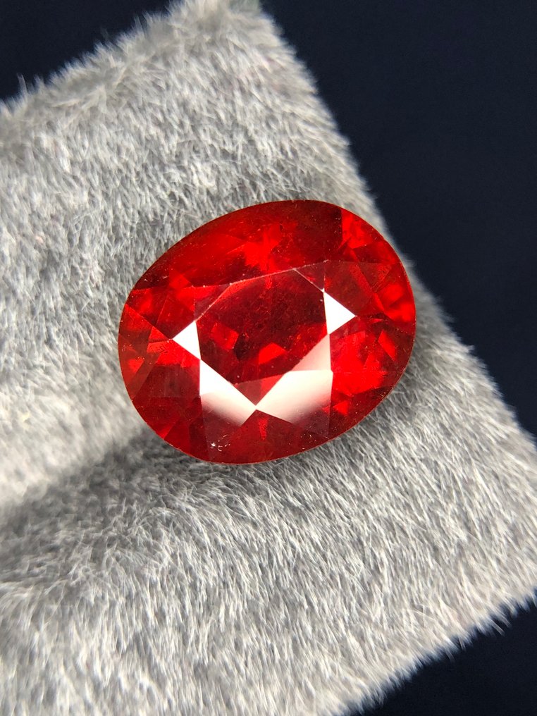 χωρίς τιμή ασφαλείας - 1 pcs Κόκκινο Γρανάτης, Spessartite - 11.31 ct - Διεθνής Ένωση Έγχρωμων Πολύτιμων Λίθων (ICA GemLab) - Όμορφο κομμάτι συλλογής. #1.0
