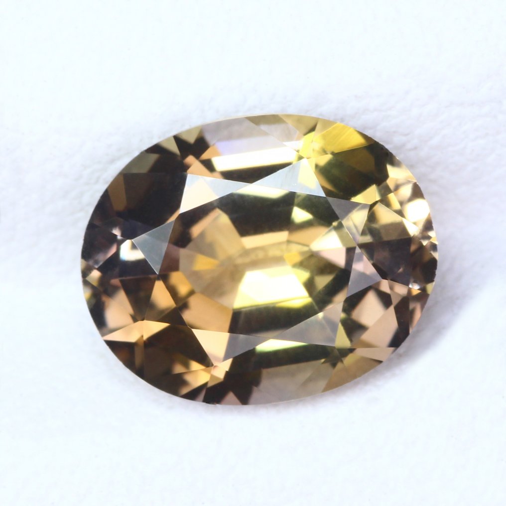 Brun, Jaune Tanzanite  - 3.20 ct - International Colored Gemstone Association (ICA GemLab) - Fine Gemme Rare {Sans Chaleur} #3.2