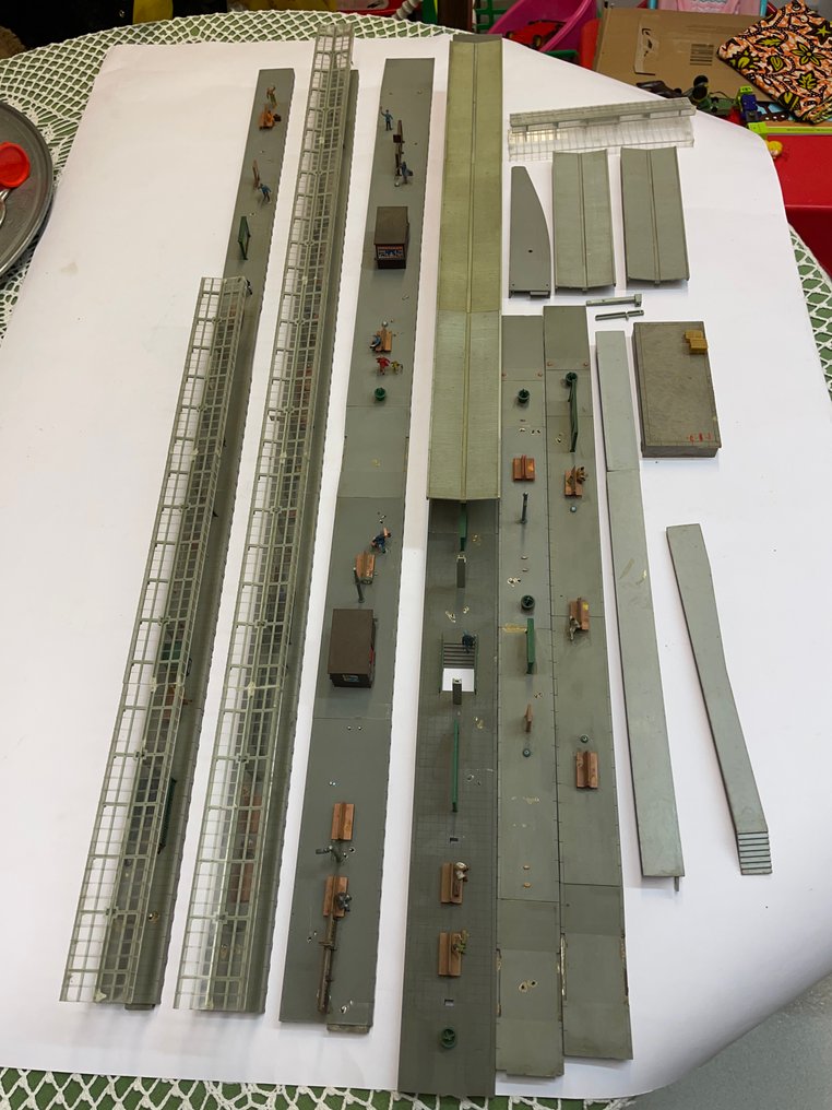 Faller, Kibri, Preiser, Vollmer H0 - Model train scenery (95) #4.3