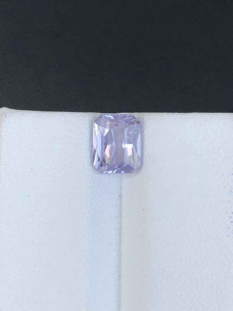 1 pcs  紫羅蘭色 藍寶石  - 2.04 ct - 國際有色寶石協會 (ICA GemLab) #1.0