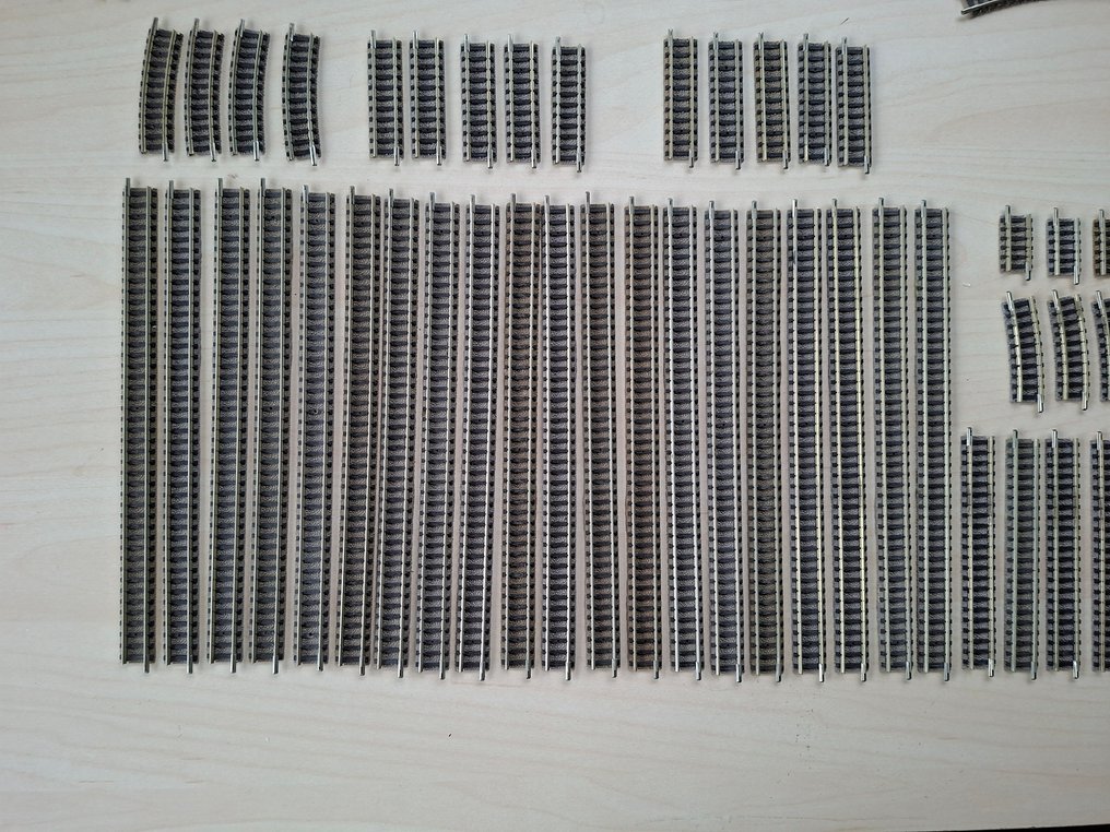 Fleischmann N - 9100 serie - Modeltreinsporen (120) - Assortiment Rails en Wissels #3.2