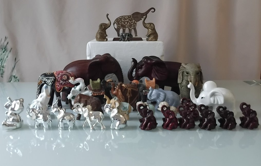 主题收藏系列 - 木头、青铜、铜、瓷器、树脂的大象雕像（31） #1.0