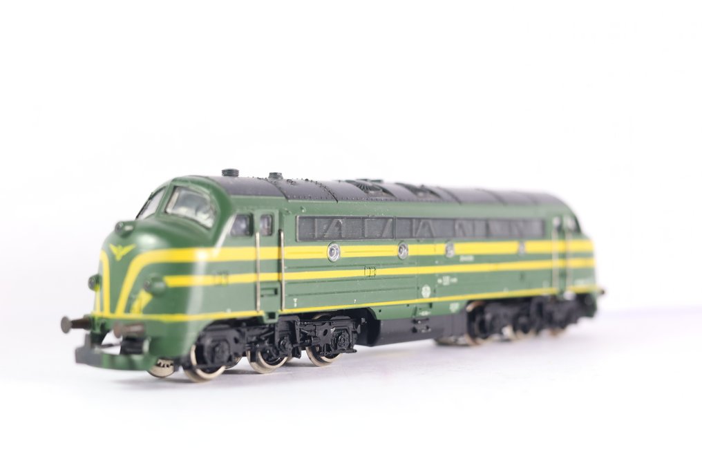 Märklin H0 - 3066 - 柴油火車 (1) - 系列/列车 204，Nohab - NMBS #1.0