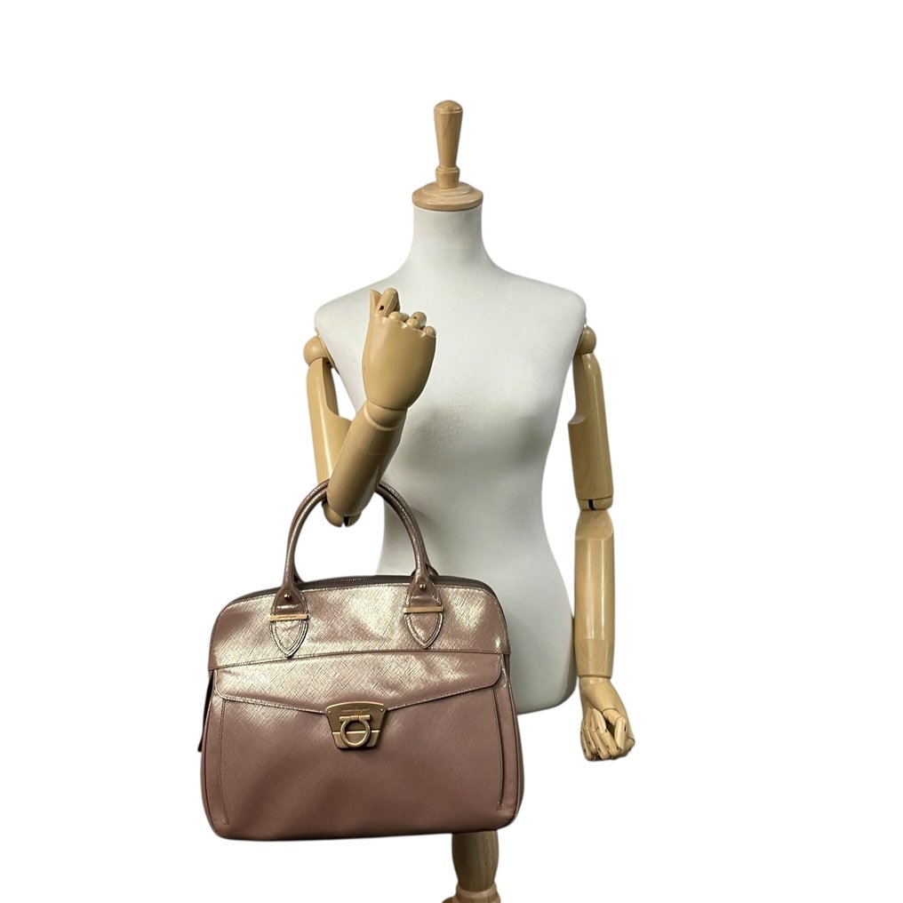 Salvatore Ferragamo - Ferragamo Leather 2-Way Handbag with Gancini Hardware - 手提包 #3.2