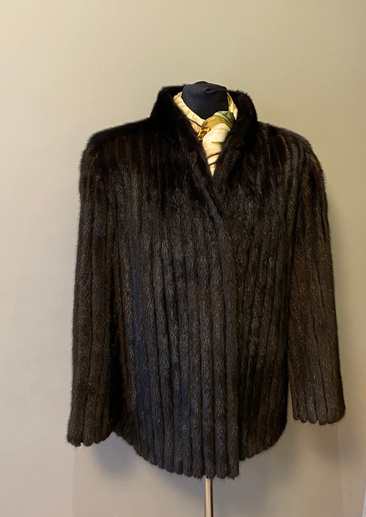 Artisan Furrier - 皮毛大衣 - 复古 #3.2